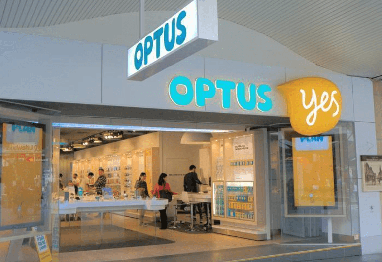 Optus CEO Resigns After Outage Chaos