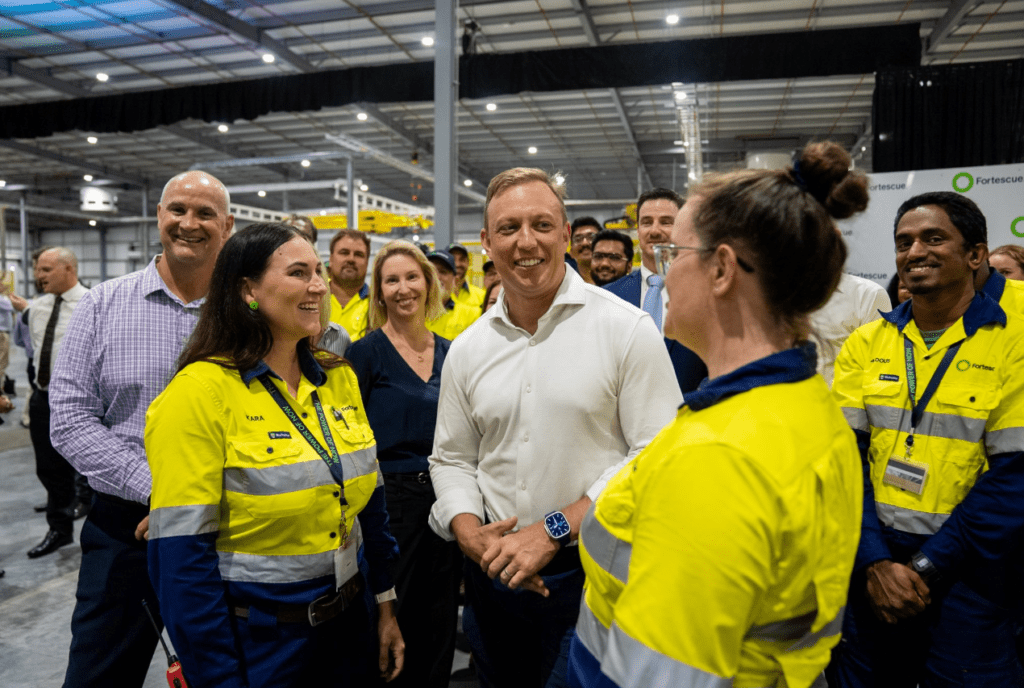 Labor Facing Heavy Defeat in Queensland, but Faring Better in Federal Polls